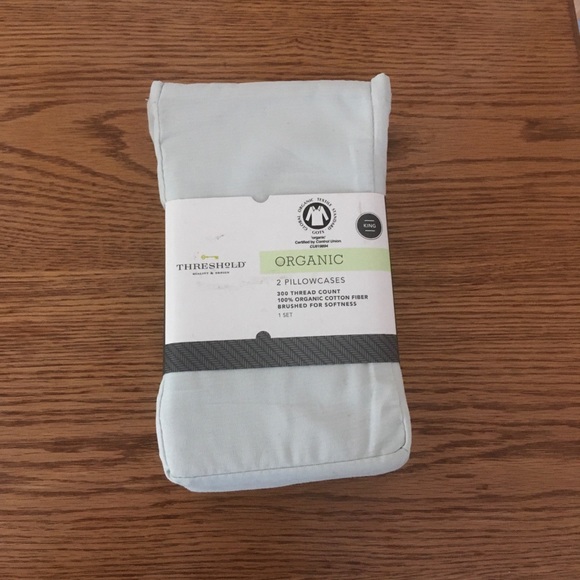 Threshold Other - New Threshold pillowcases 300 thread count King